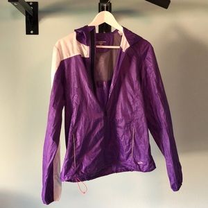 Brooks Shelter Tech Windbreaker
